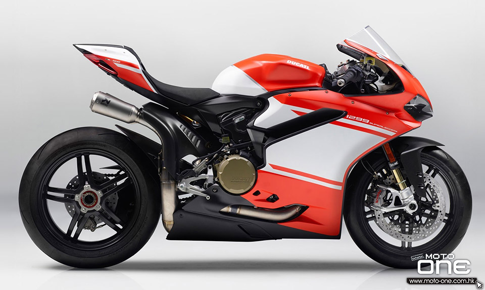 2016_DUCATI 1299 Superleggera