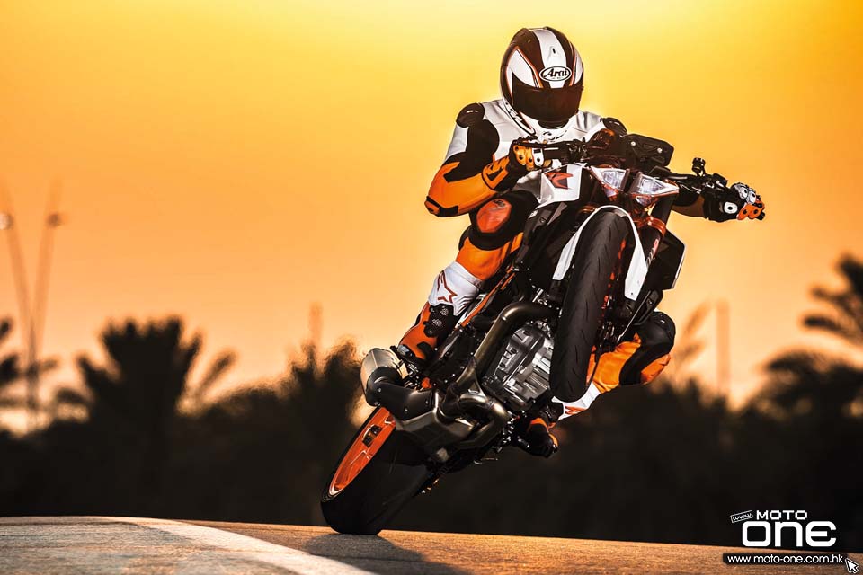 2017 KTM 1290 Super Duke R