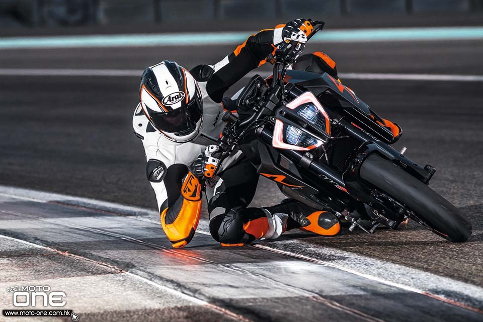 2017 KTM 1290 Super Duke R