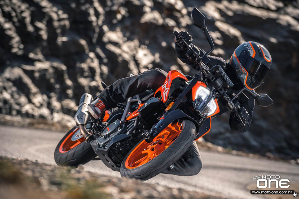 2017 KTM Duke 390