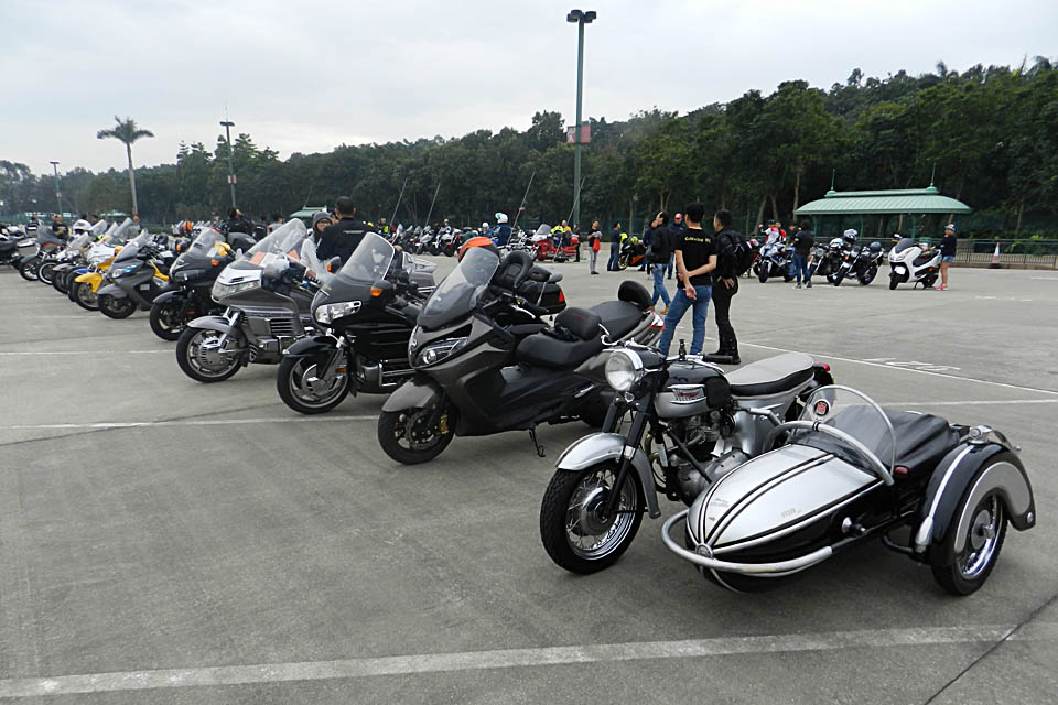 2016 Charity Tour on Lantau Island