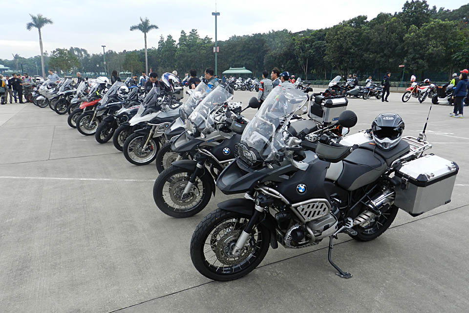 2016 Charity Tour on Lantau Island