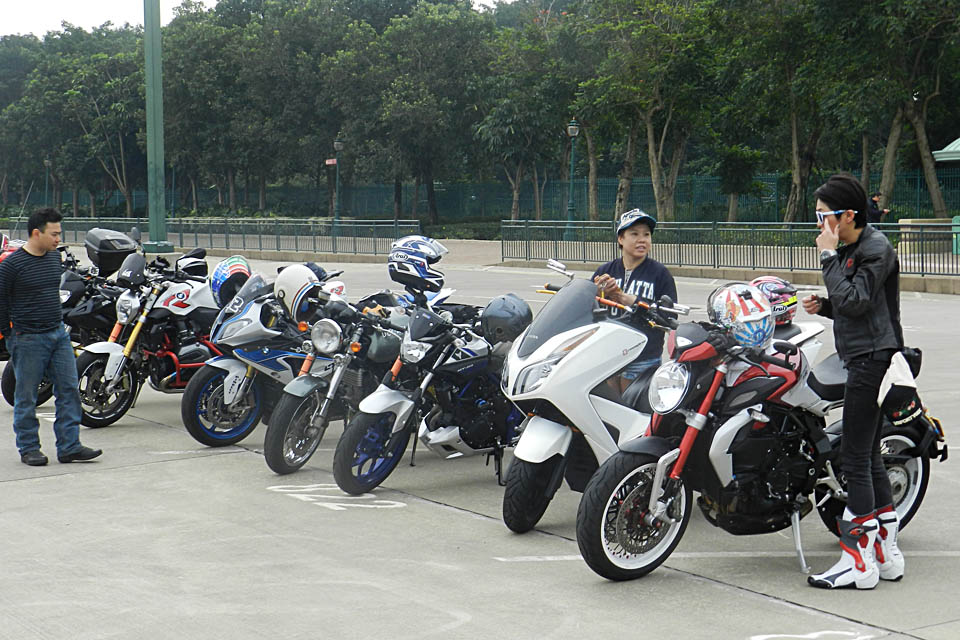 2016 Charity Tour on Lantau Island