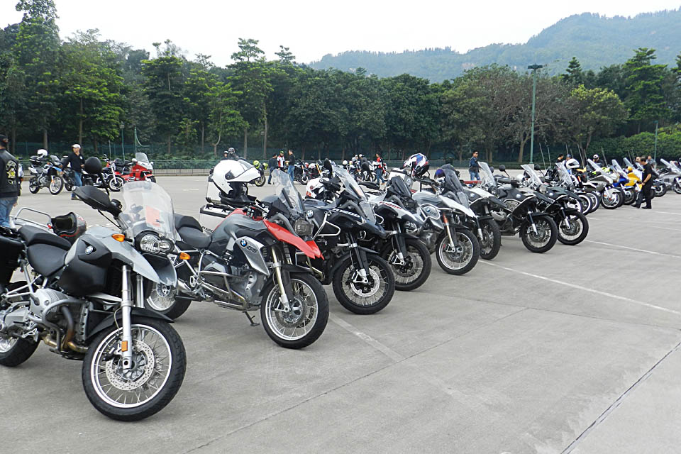 2016 Charity Tour on Lantau Island