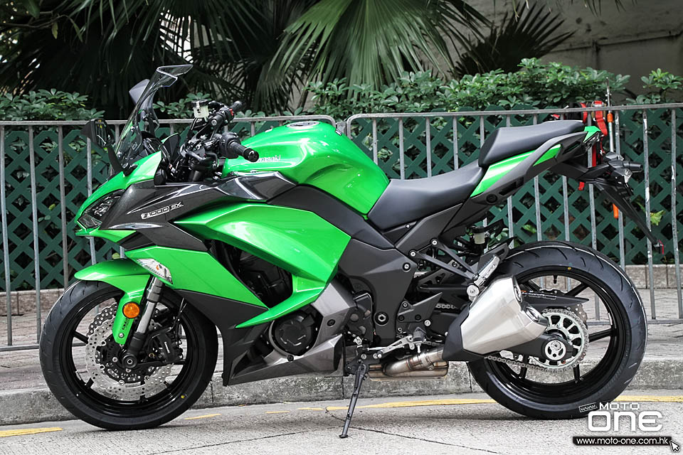 2017 KAWASAKI Z1000SX