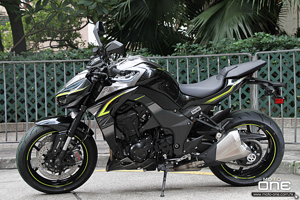 2017 KAWASAKI Z1000 Z1000R