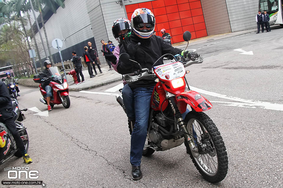 2017 CHINESE NEW YEAR RIDING kowloon bay