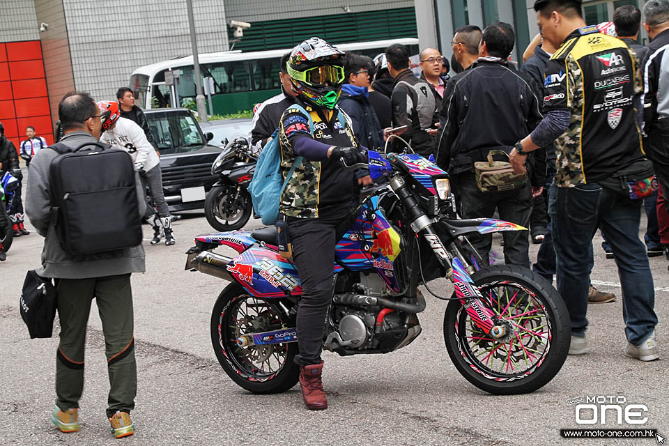 2017 CHINESE NEW YEAR RIDING kowloon bay