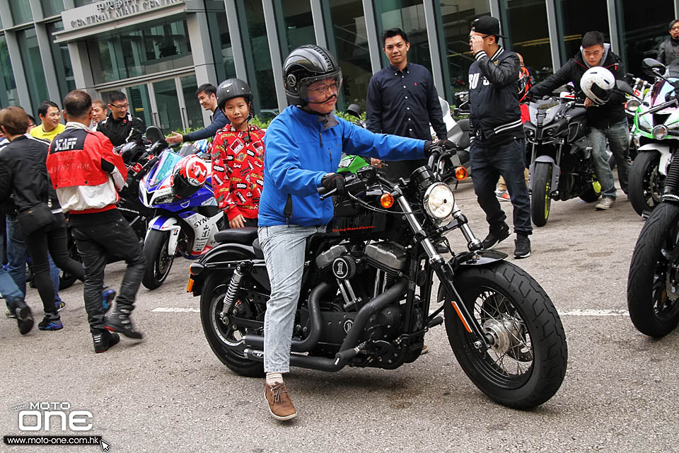 2017 CHINESE NEW YEAR RIDING kowloon bay