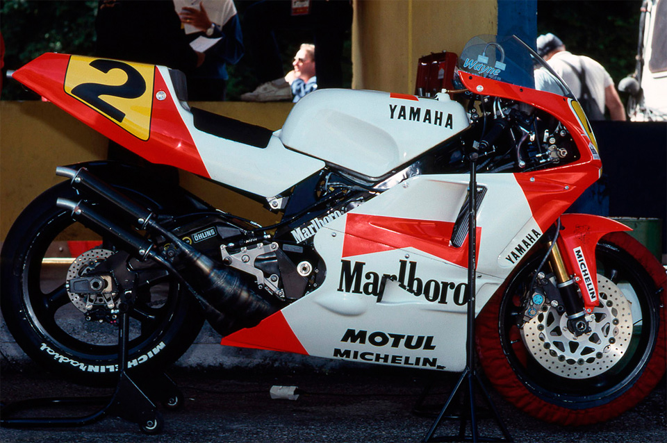 YAMAHA YZR500