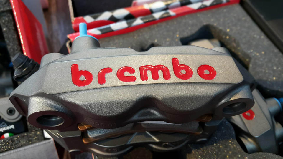 2017 SILVERSTAR BREMBO SET