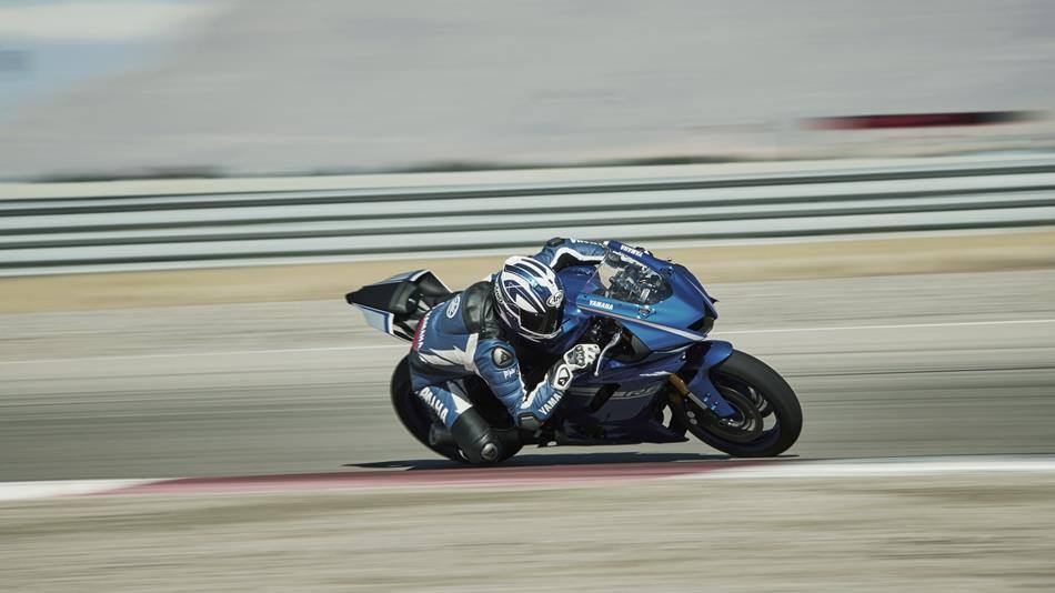 2017 YAMAHA T-Max 530 YZF-R6 MACAU