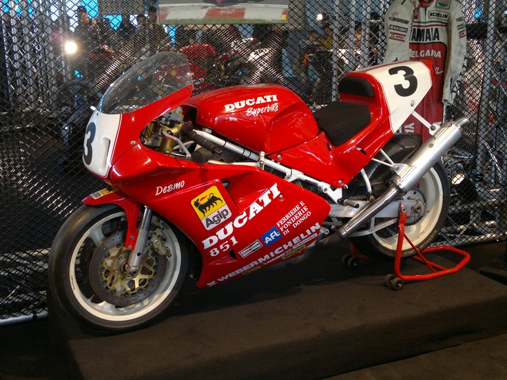 DUCATI  851