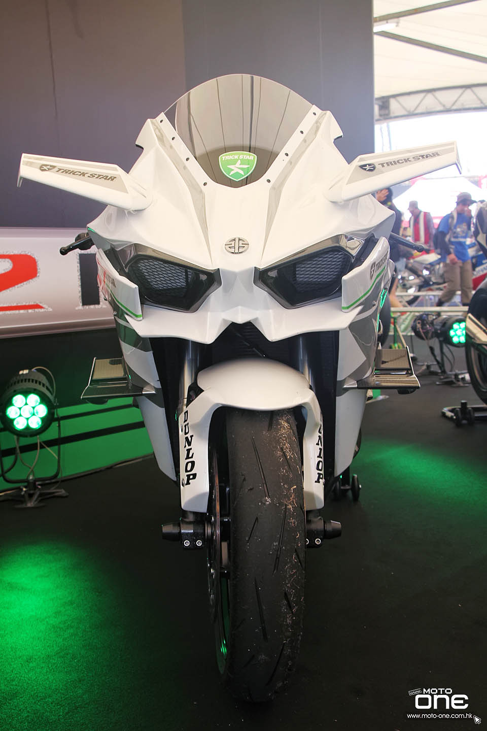 KAWASAKI H2R 8 HOURS