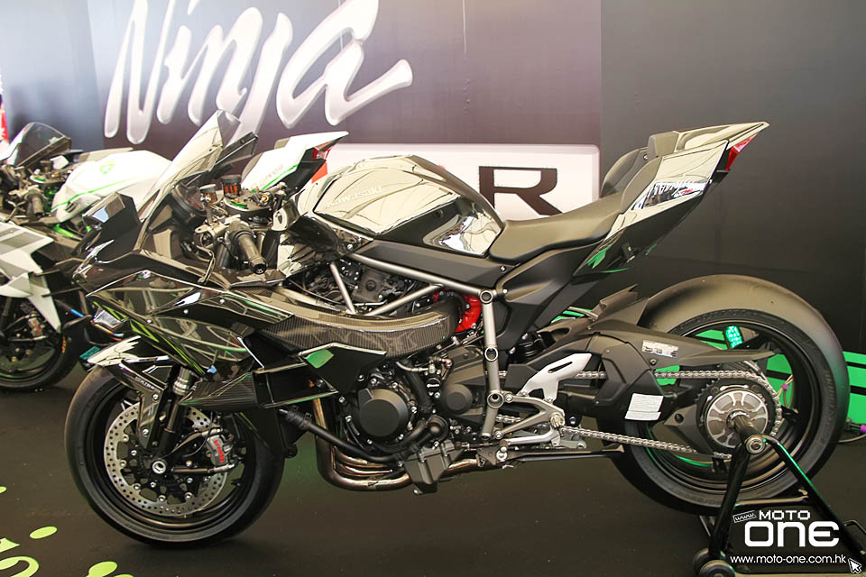 KAWASAKI H2R 8 HOURS