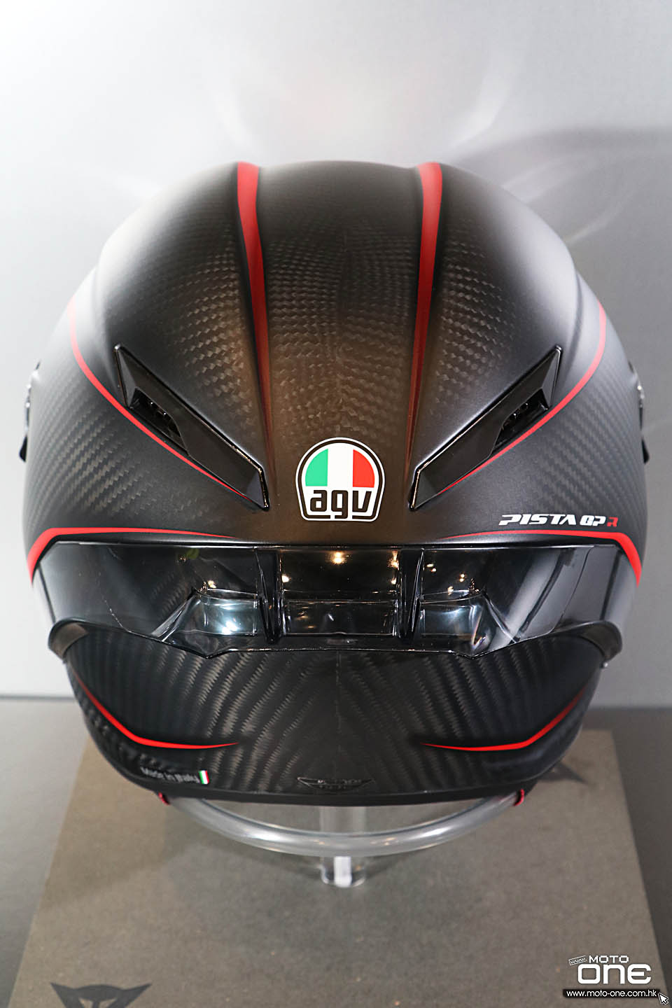 2017 AGV PISTA GP R