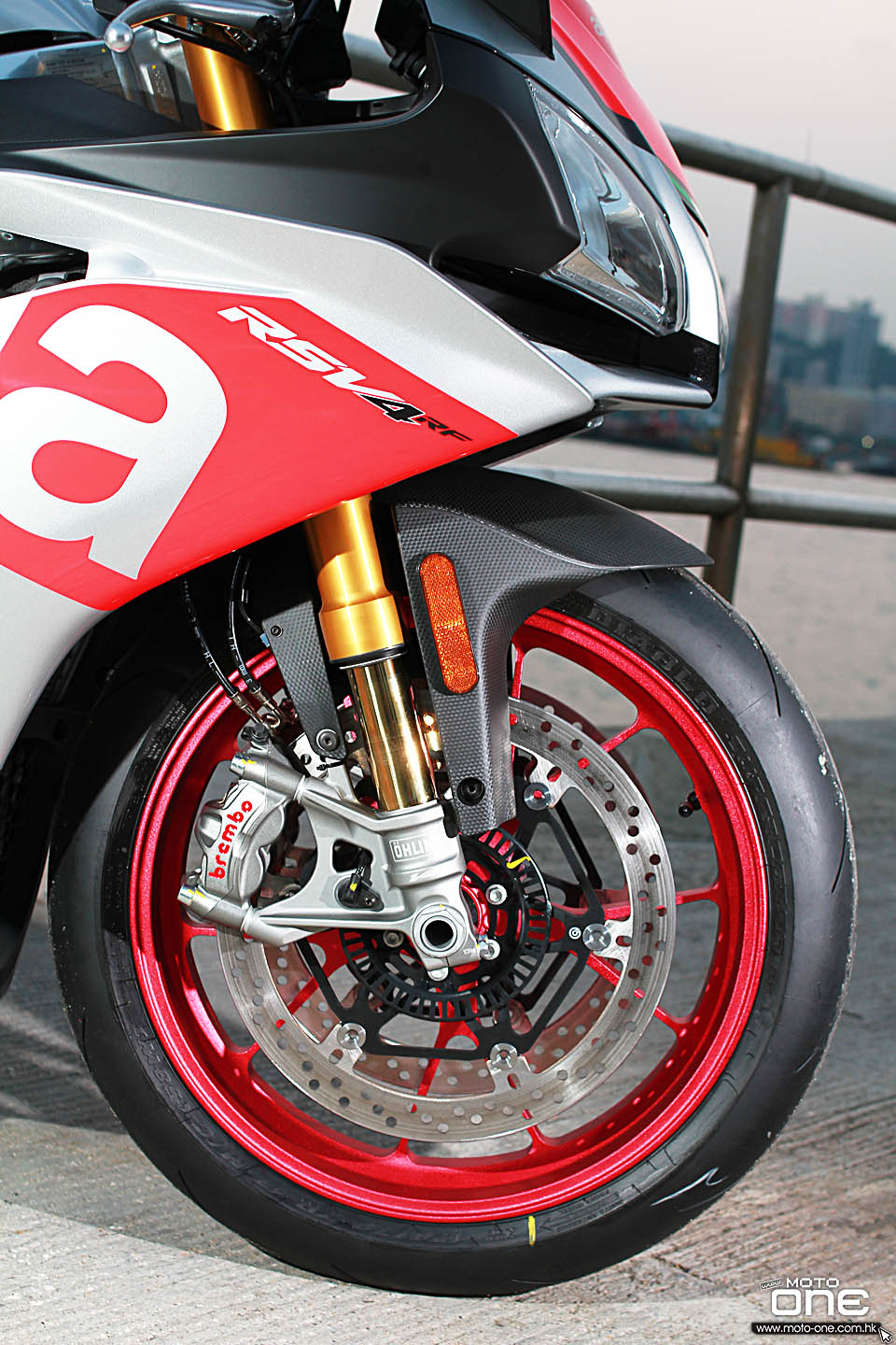 2017 APRILIA RSV4 RF Tuono 1100 Factory