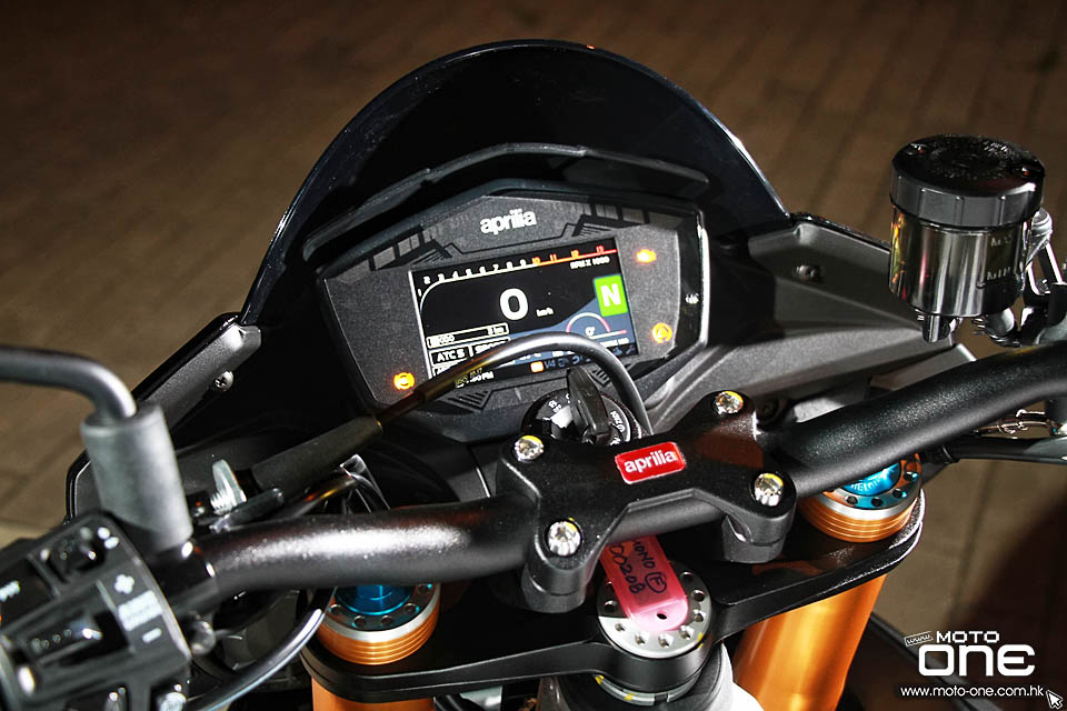 2017 APRILIA RSV4 RF Tuono 1100 Factory