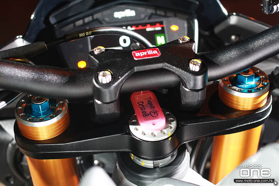 2017 APRILIA RSV4 RF Tuono 1100 Factory