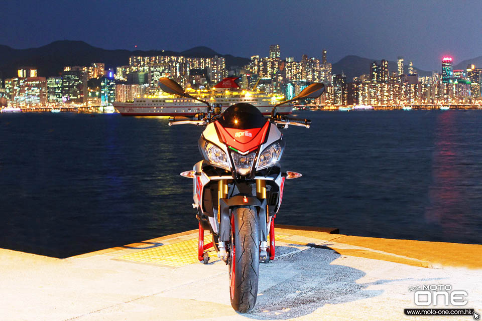 2017 APRILIA RSV4 RF Tuono 1100 Factory