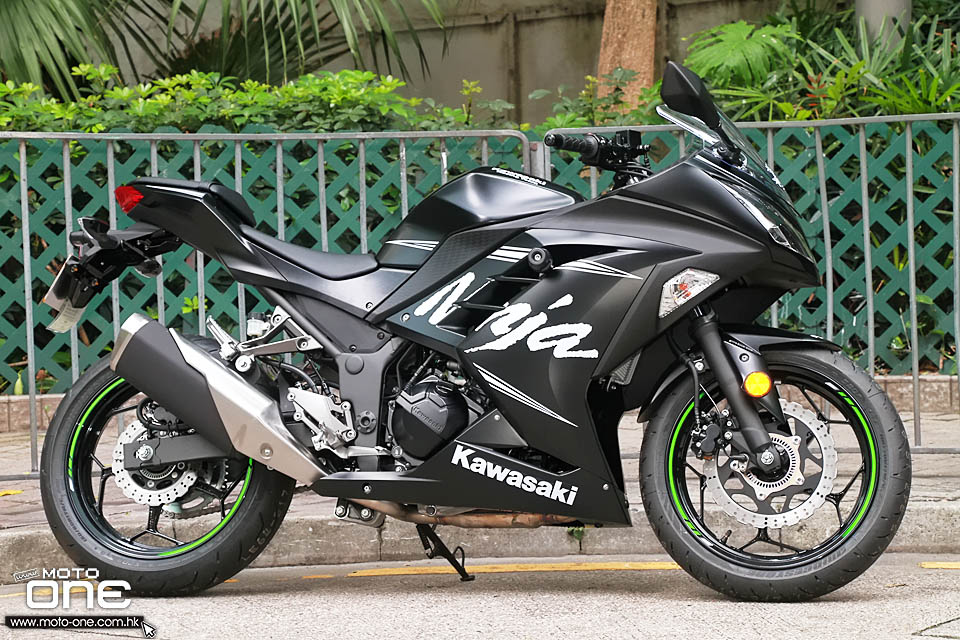 2017 KAWASAKI NINJA 300 ABS WINTER SP