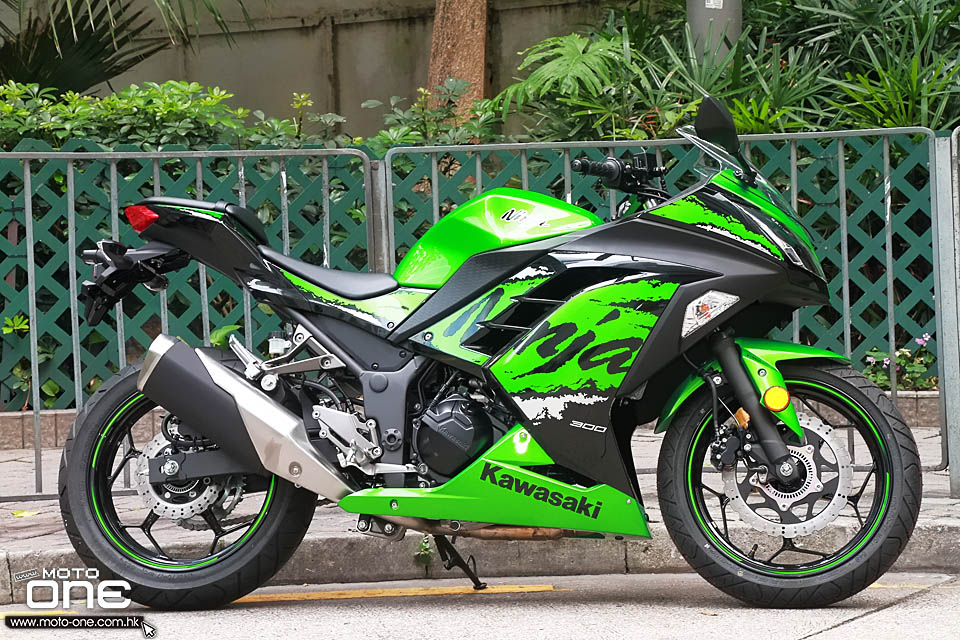 2017 KAWASAKI NINJA 300 ABS WINTER SP