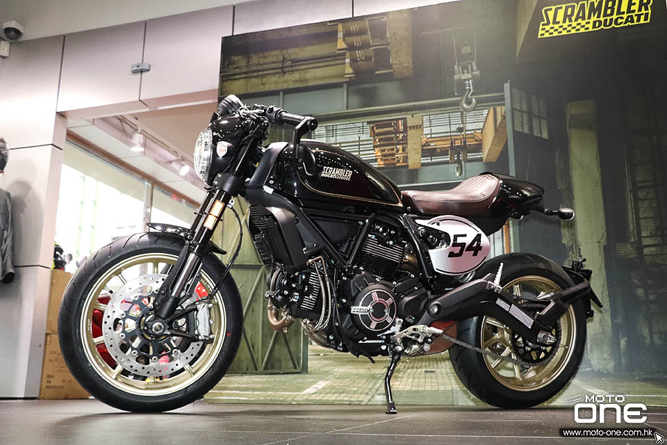 2017 Ducati Scrambler Cafe Racer Simon Kwan