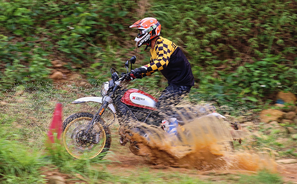 DUCATI SCRAMBLER DESERT SLED