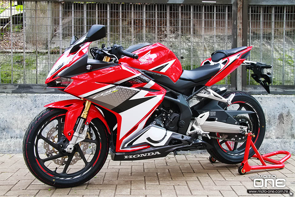 2017 HONDA CBR250RR ABS