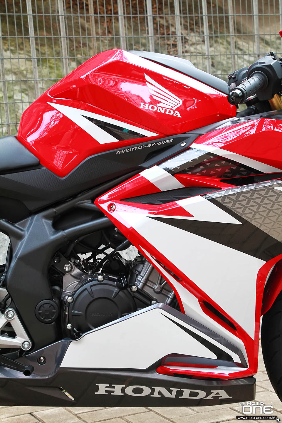 2017 HONDA CBR250RR ABS