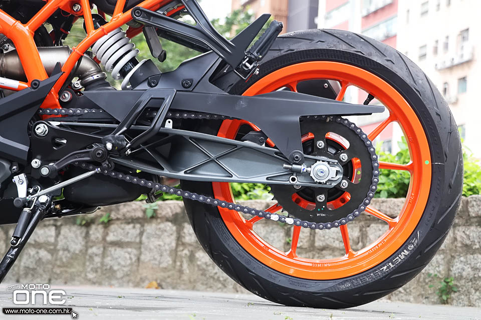 2017 KTM RC390