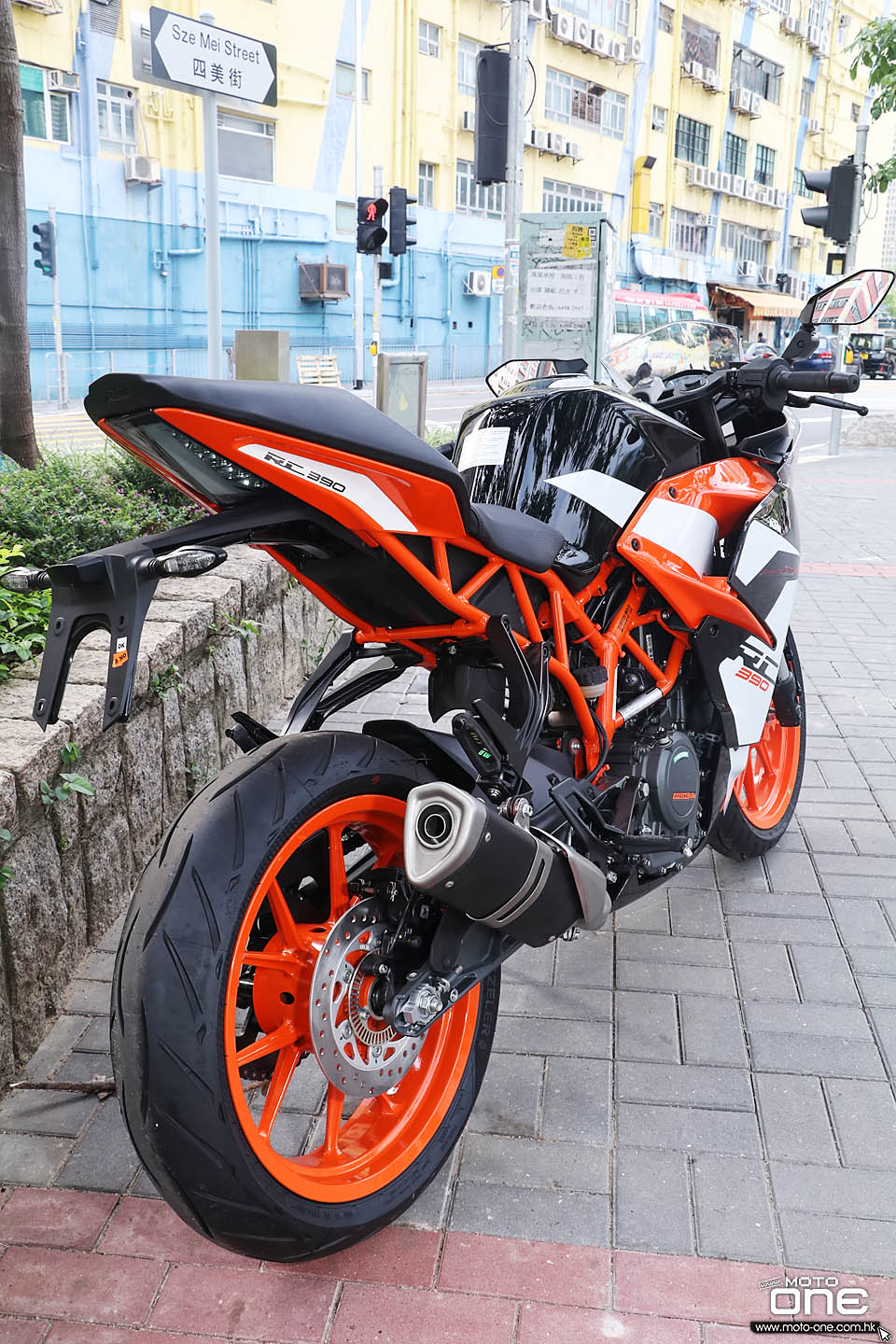 2017 KTM RC390