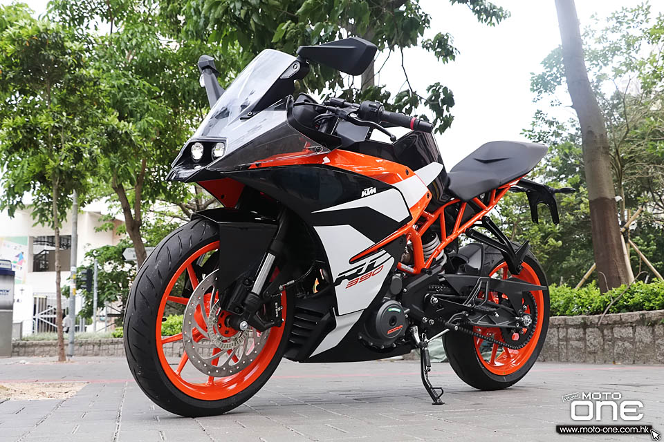 2017 KTM RC390
