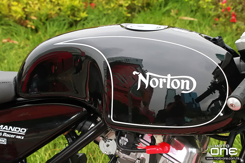 2017 NORTON COMMANDO 961 CAFE RACER x SPORT MK2