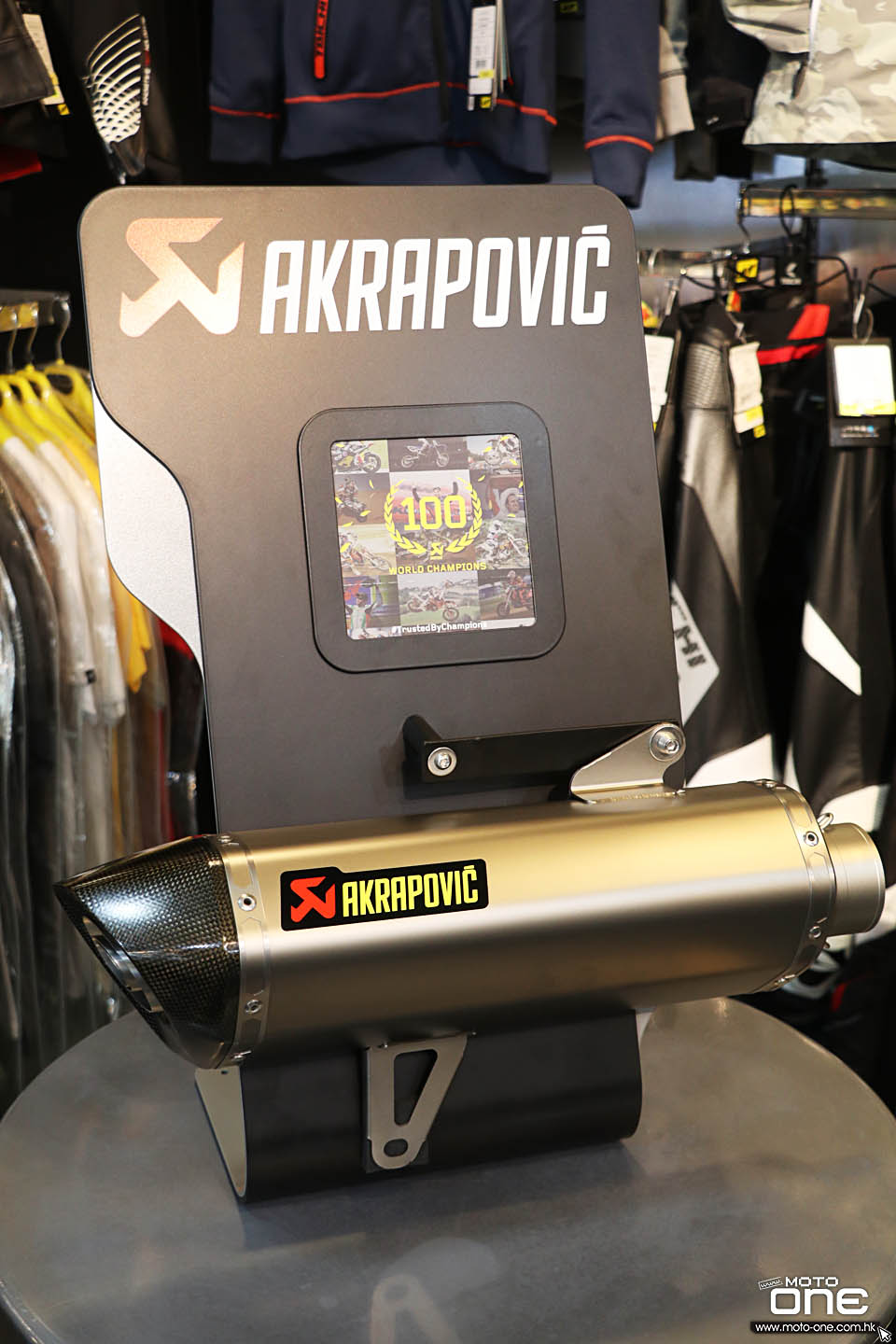 2017 AKRAPOVIC INTERVIEW