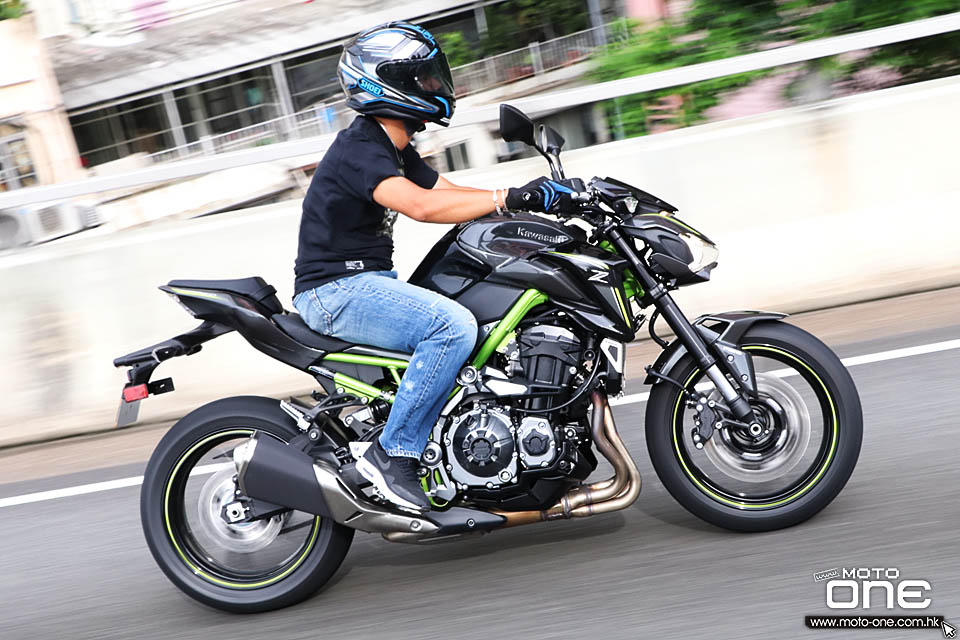 2017 KAWASAKI Z900 RIDER