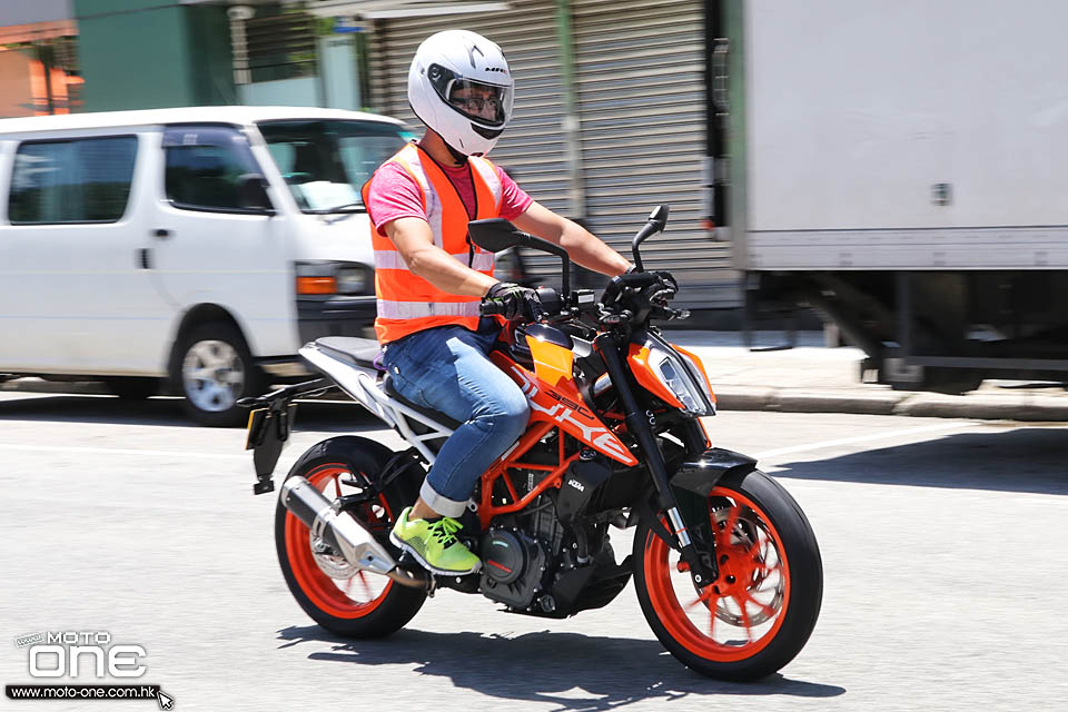 2017 KTM DUKE 390 TEST DAY