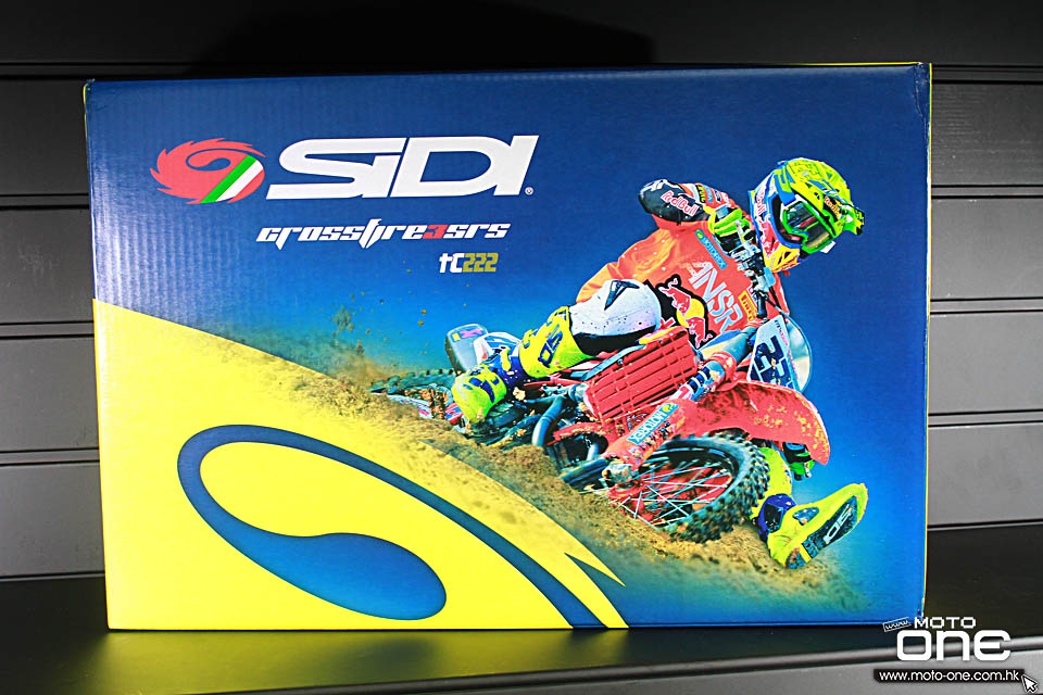 2017 SIDI Crossfire 3 SRS TC222 Antonio Cairoli