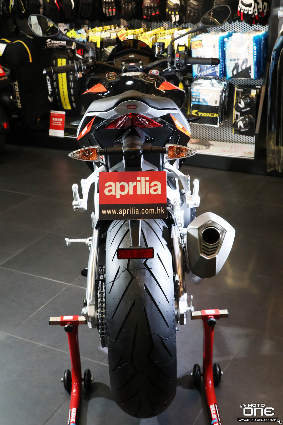 2017 APRILIA TUONO V4 RR