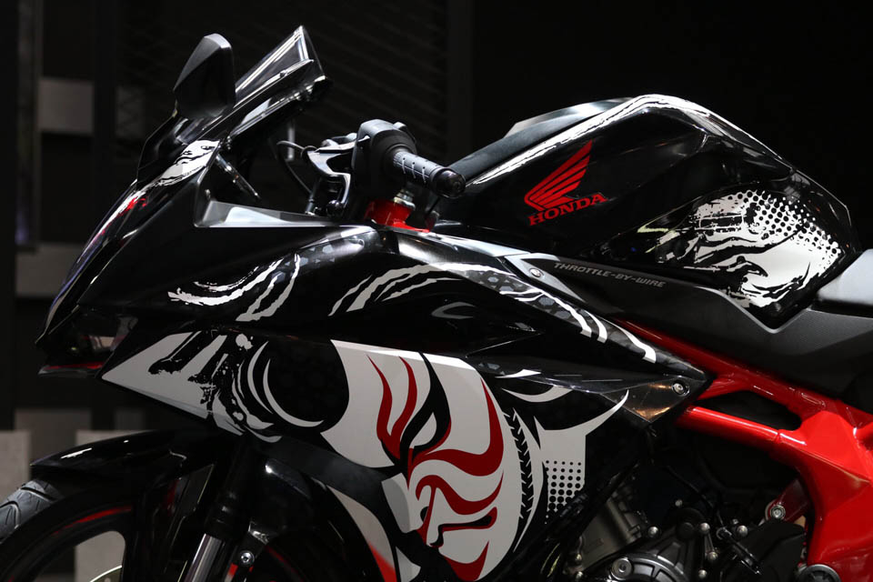 2017 Honda CBR250RR Special Edition The Art of Kabuki