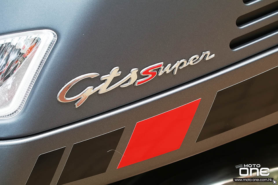 2017 VESPA GTS Super 300