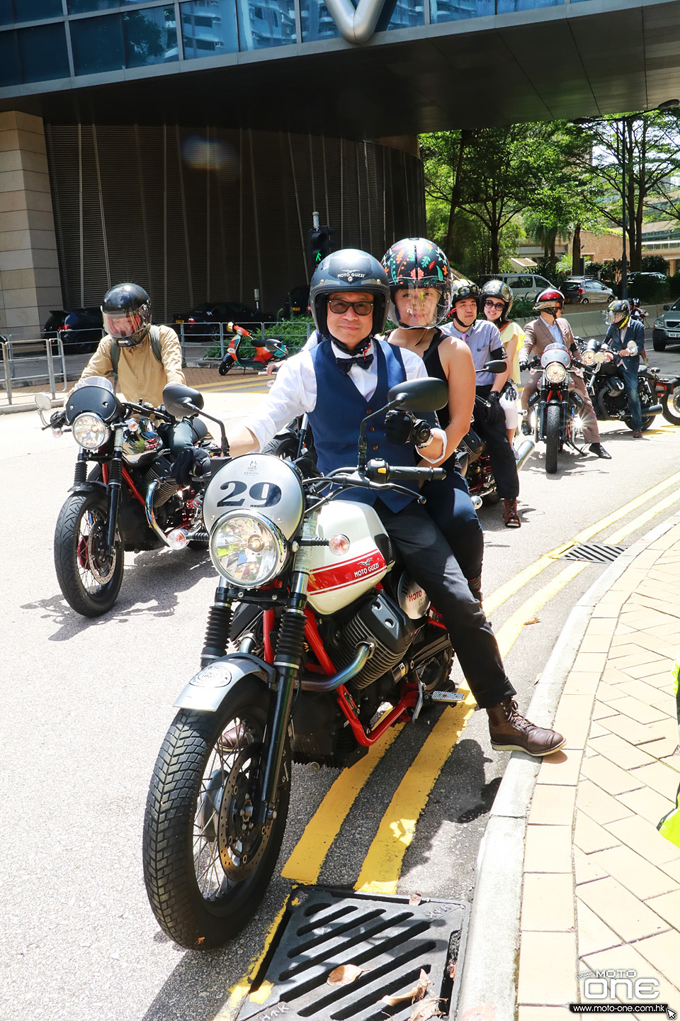 2017 Gentleman Ride MOTO GUZZI HK