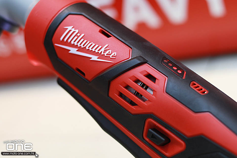 2017 MILWAUKEE RIGHT ANGLE IMPACT DRIVER