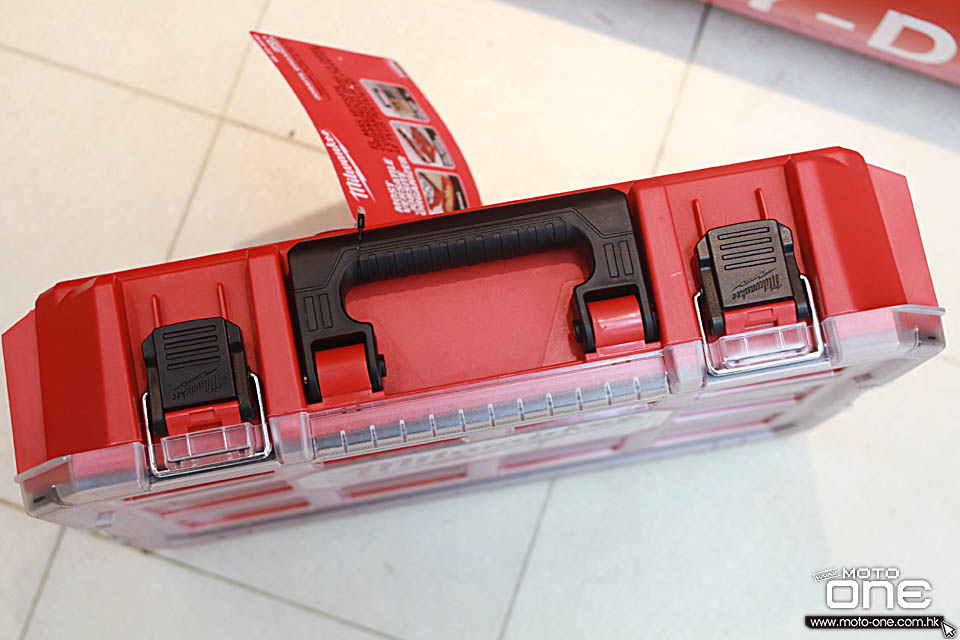 2017 MILWAUKEE RIGHT ANGLE IMPACT DRIVER