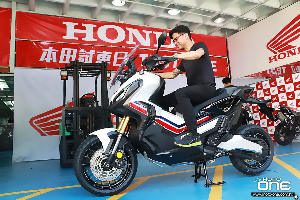 2018 HONDA X-ADV_