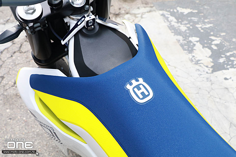 2017 HUSQVARNA 701 SUPERMOTO
