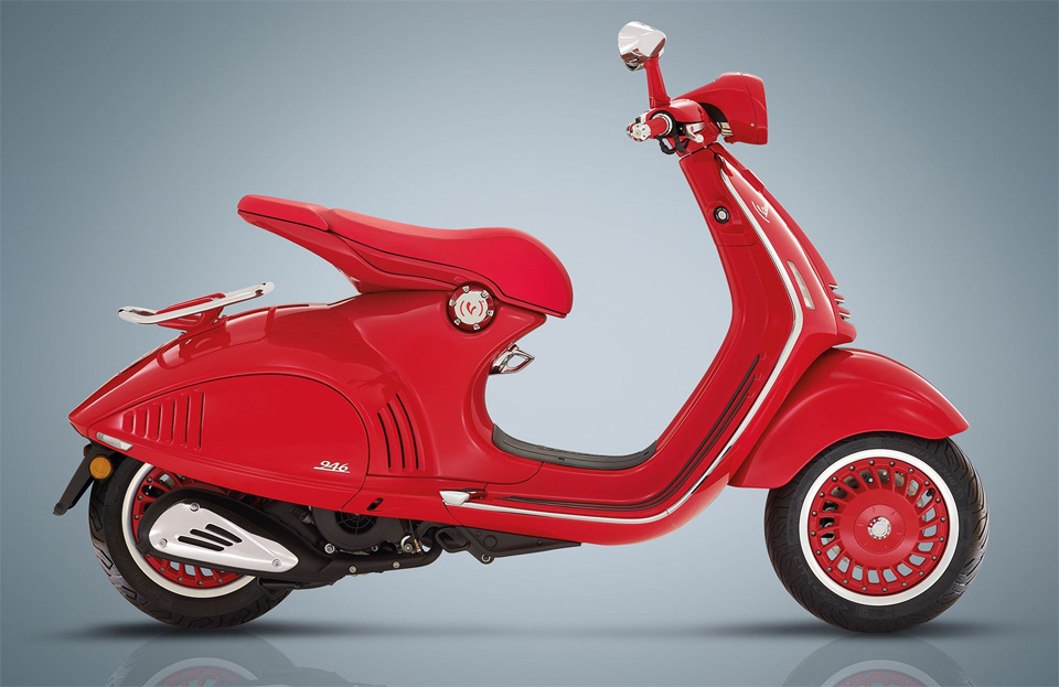 2018 VESPA 946 RED