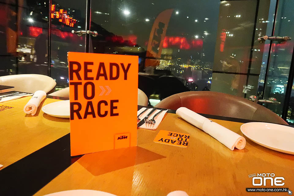 2017 KTM DUKEHANA ASIA FINAL NIGHT
