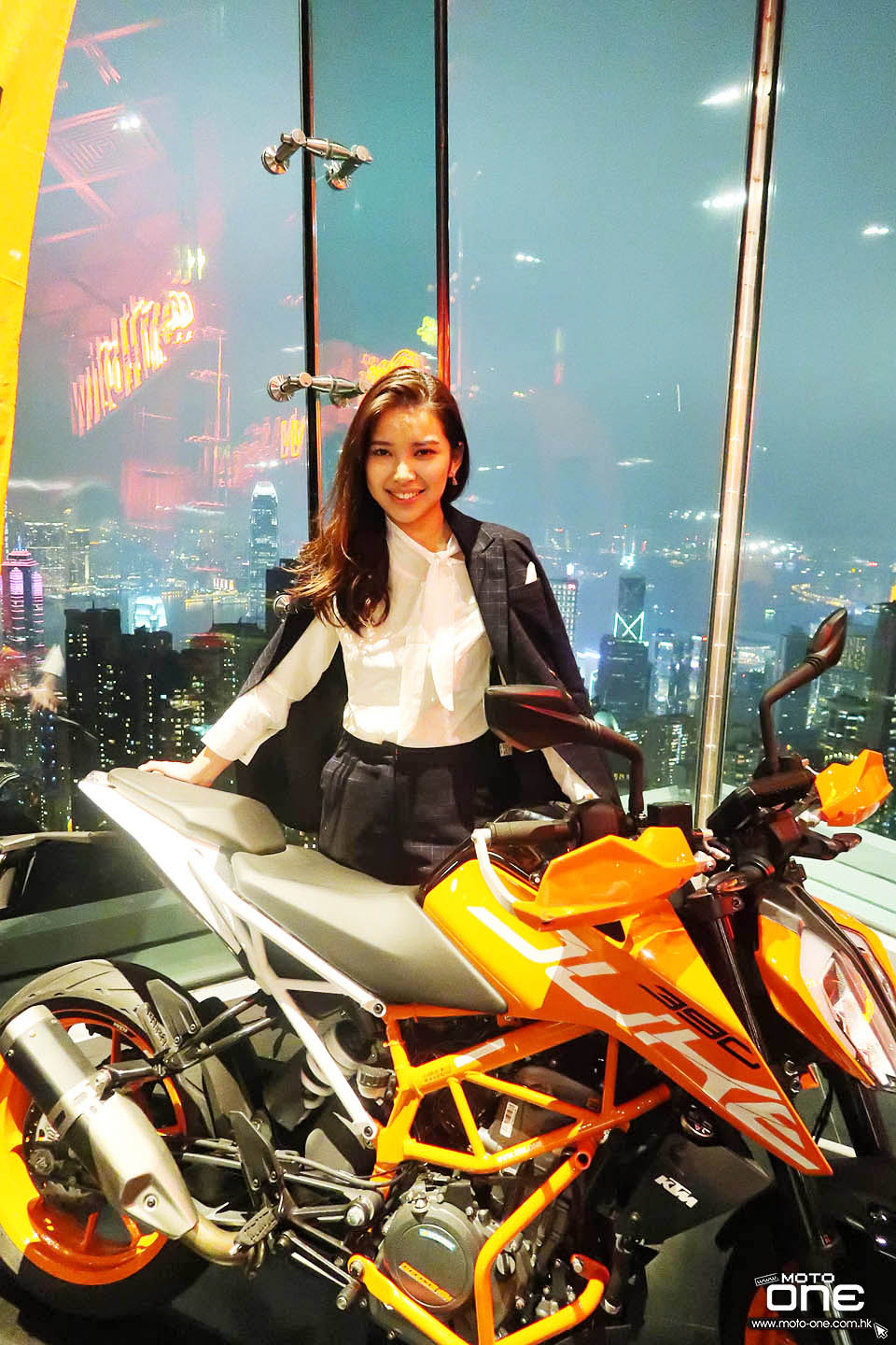 2017 KTM DUKEHANA ASIA FINAL NIGHT