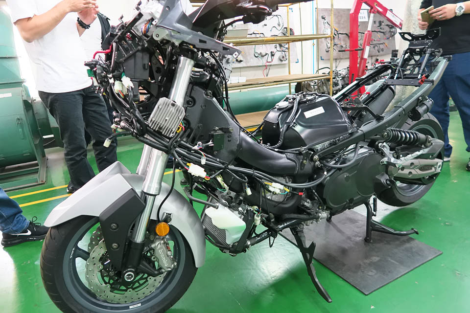 2017 KYMCO AK550 TRAINING COURSE